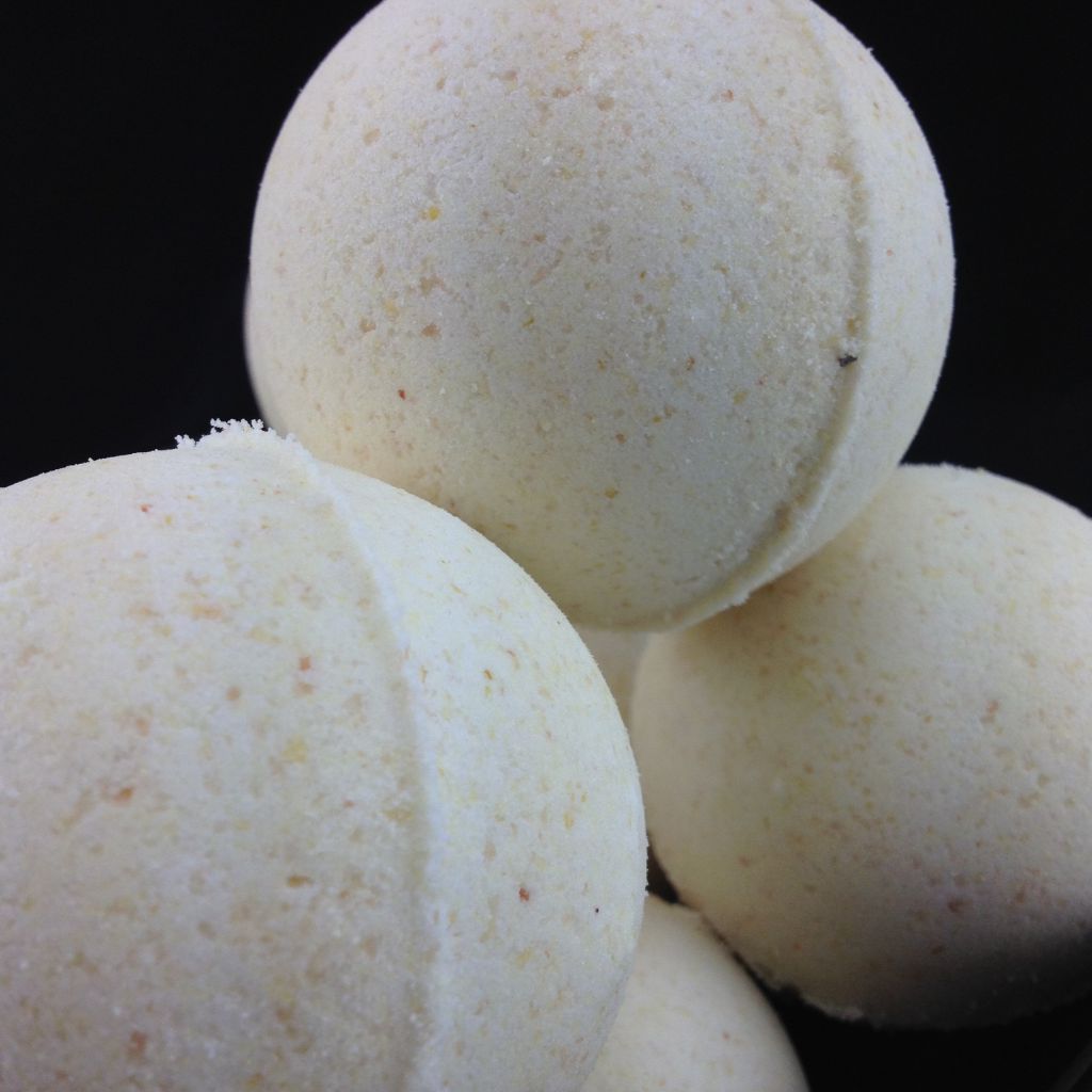 Milk & Oats Bath Bomb-Luxury Bath Bomb-Elena Bath and Body-natural-chemical-free-bath-bombs-for-kids-made-in-australia