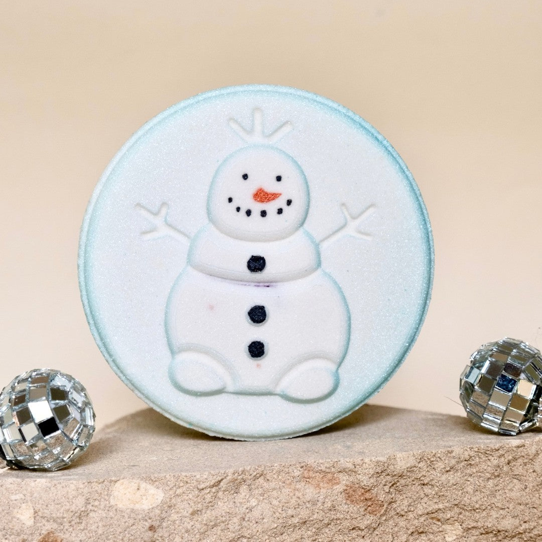 Snowman Snow Globe Bath Bomb-Luxury Bath Bomb-Elena Bath and Body-natural-chemical-free-bath-bombs-for-kids-made-in-australia