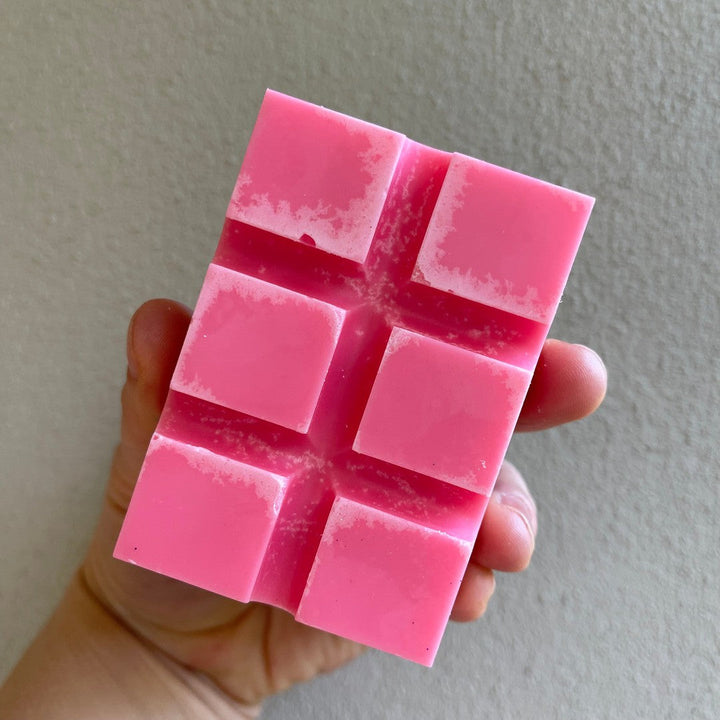 Strawberry Vanilla Punch Melt-Soy Wax Melts-Elena Bath and Body-natural-eco-friendly-pure-strong-fragrance-long-lasting-handmade-in-australia